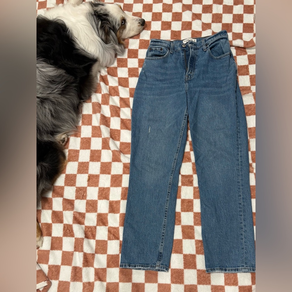 Abercrombie & Fitch The 90s Straight Ultra High Rise Curve Love
